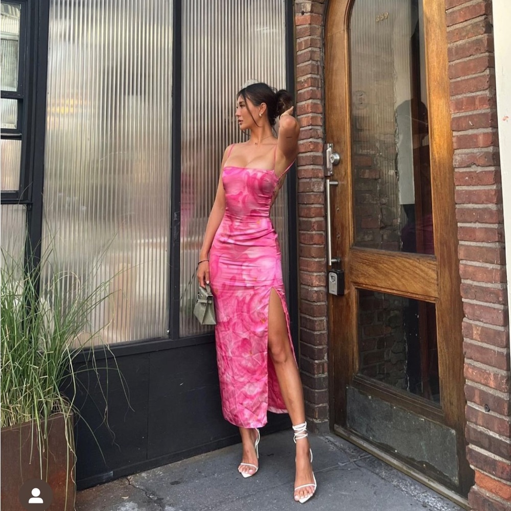 SOLD OUT mirror Palais pink tulip dress size S worn once